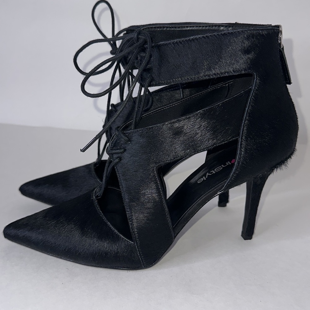 NIB NINE WEST IN STYLE JAIDEN BLACK PONY HAIR HEEL TIE UPS size 10.5